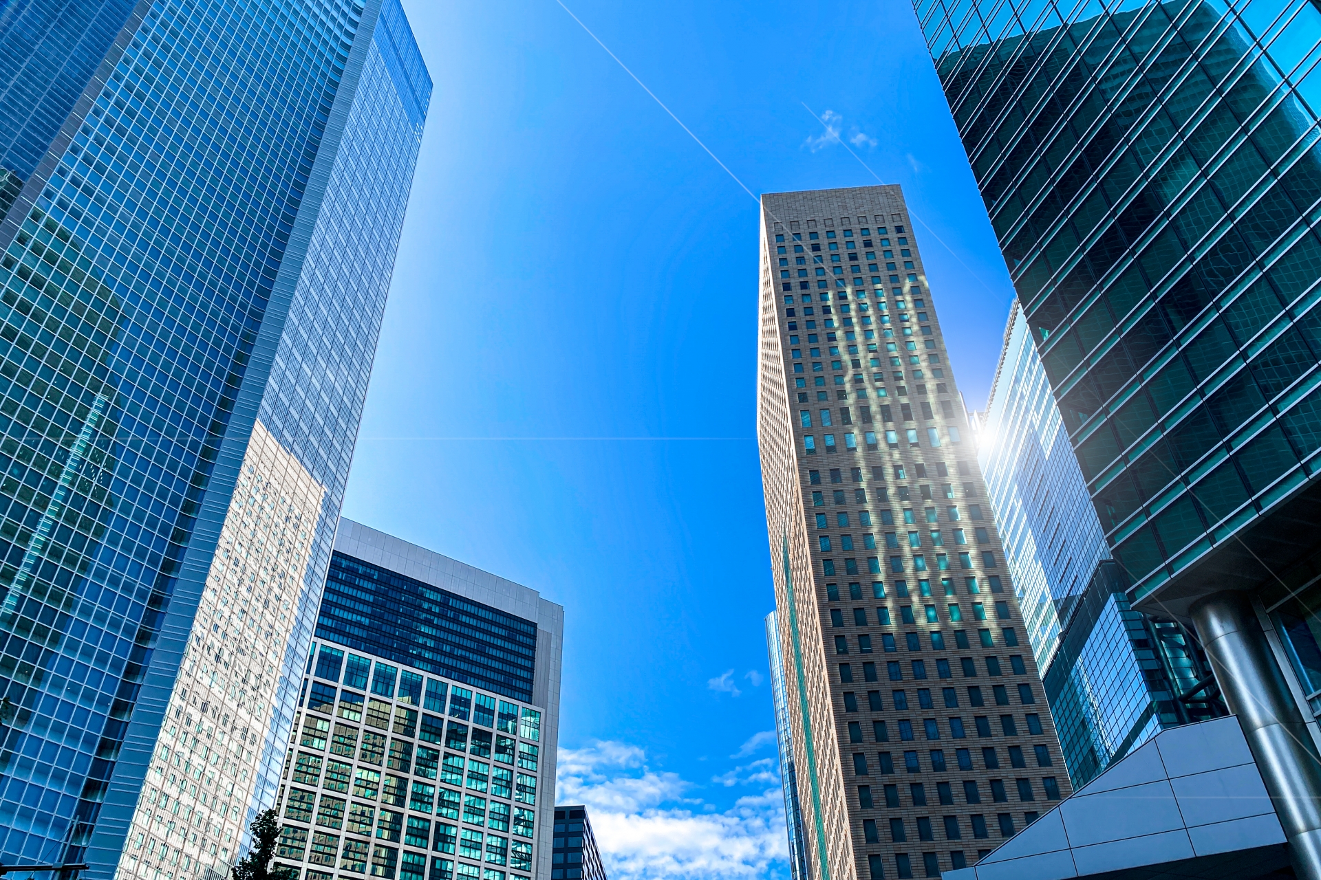 ITコンサルティング企業年収ランキング、国内ITコンサルティング企業6社／ITコンサルタントになるには？向いてる人は？